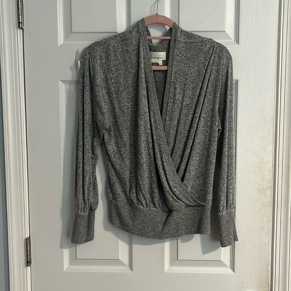 Anthropology gray thin sweater, size medium and only worn twice